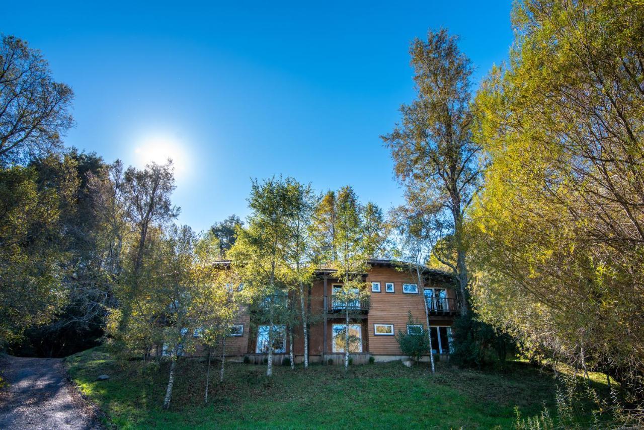 Elementos Eco Lodge Pucon Bagian luar foto